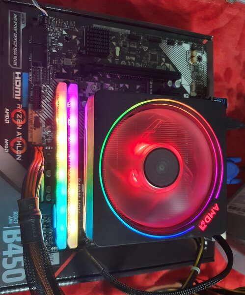 Kit Gaming Ryzen 7 5700G + 16GB DDR4  RGB + Cooler Prism RGB